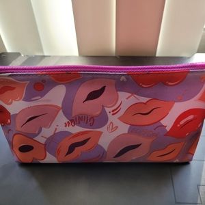 Clinique Cosmetic Bag Bundle